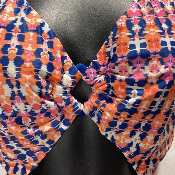 NWT JESSICA SIMPSON CUT OUT FUSCHIA MULTICOLOR ONE PIECE SIZE S - Picture 3 of 6